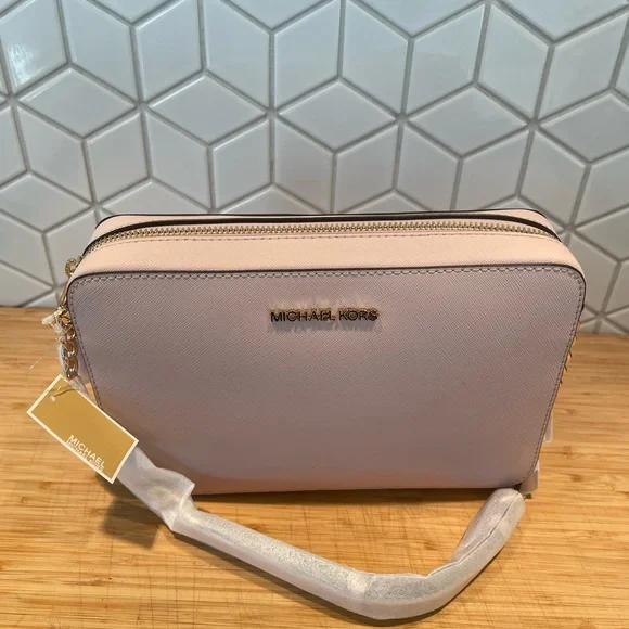 Michael Kors Crossbody Powder Blush Leather Bag - Picture 3 of 4